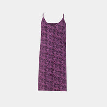 تحميل الصورة إلى عارض المعرض، فستان حمالة بورجوندي بايزلي