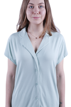 تحميل الصورة إلى عارض المعرض، Women Short Sleeve Label Pajama with Pants - Cameo Green