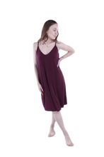 تحميل الصورة إلى عارض المعرض، Women Slip Dress - Windsor Wine
