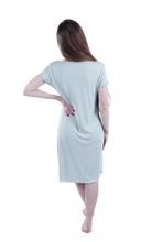 تحميل الصورة إلى عارض المعرض، Women Short Sleeve Rib Dress - Cameo Green