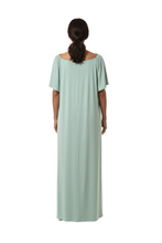 تحميل الصورة إلى عارض المعرض، Women’s Short Sleeve Flowy Dress – Cameo Green