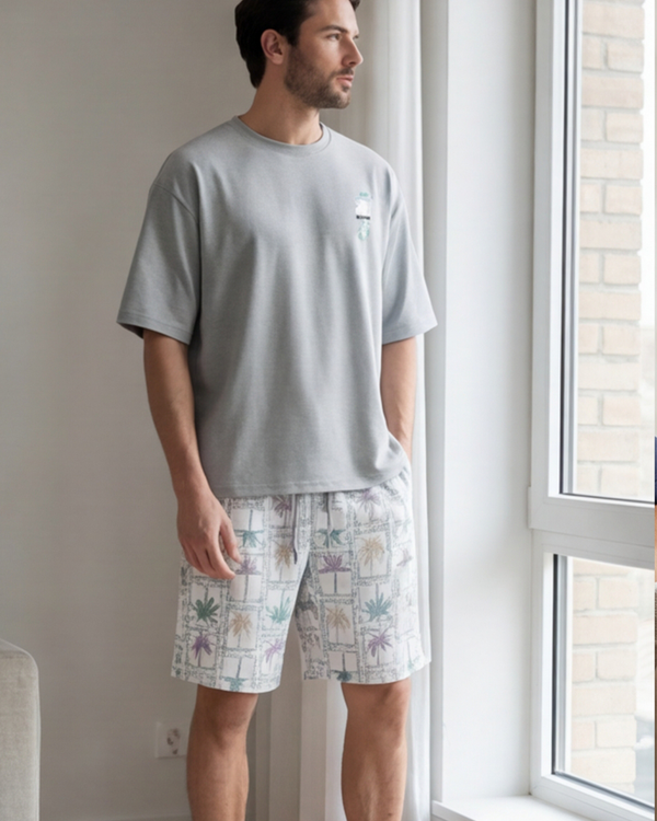 بيجامة رجالي قطن Oversized برقبة دائرية Glacier Gray مع شورت واسع – راحة عصرية